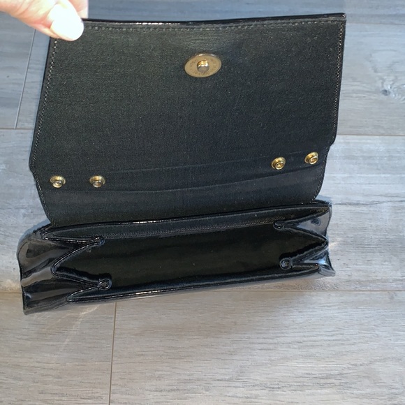 Liz Claiborne Vintage Black Patent Leather Clutch - Picture 4 of 7